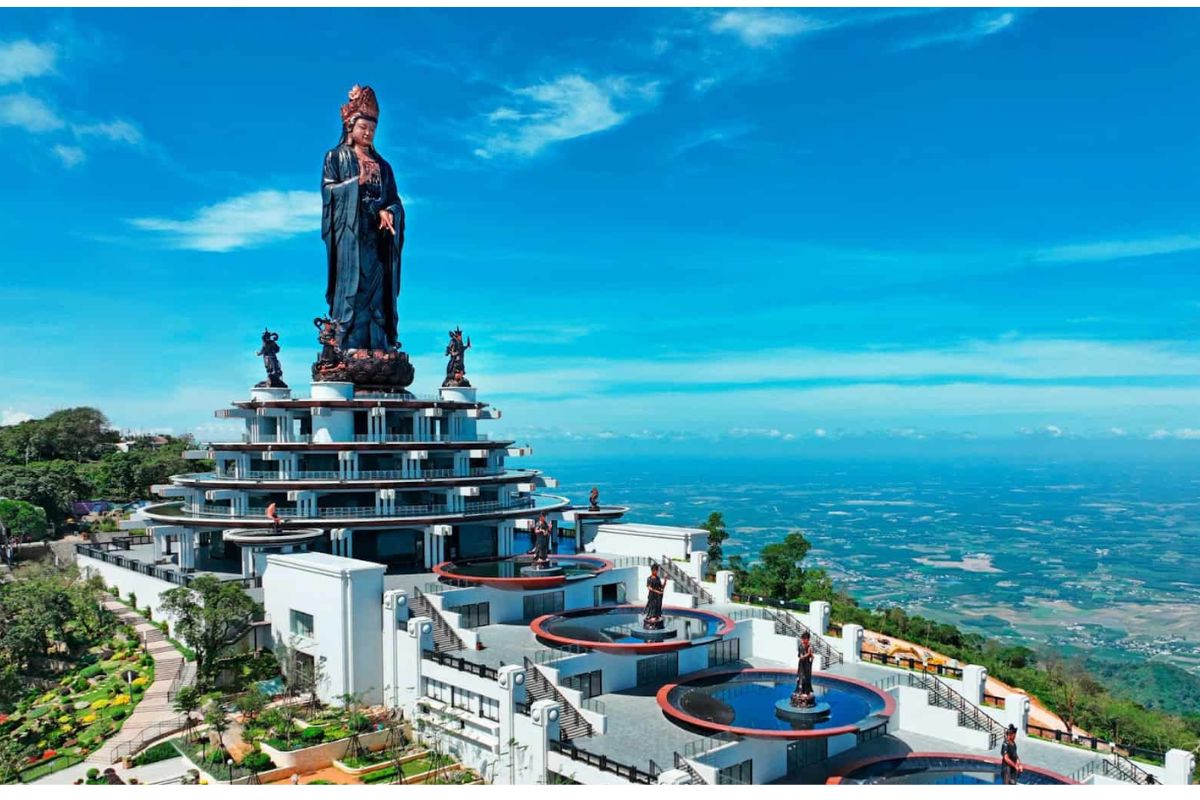 Núi bà Đen